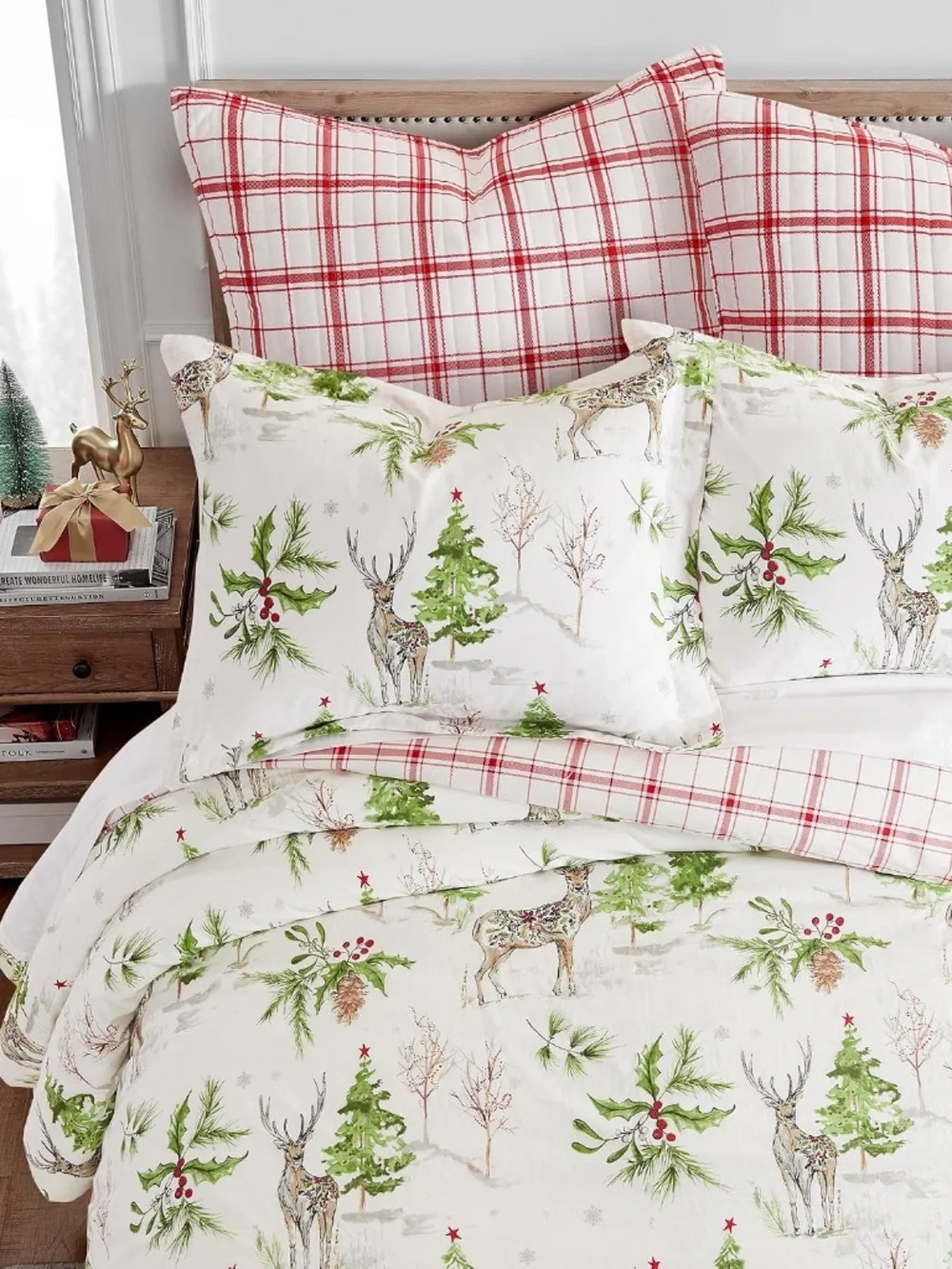 Levtex Home - Sleigh Bells Duvet Cover Set - Full/Queen Holiday Duvet Cover